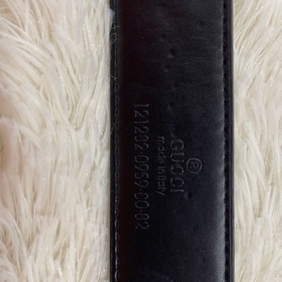 Gucci Black Leather Belt - Picture 4 of 7